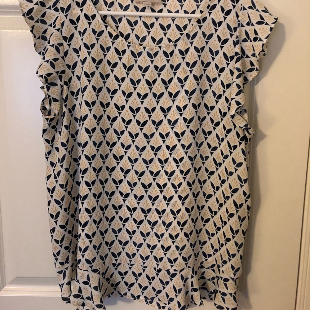 Loft short sleeve blouse